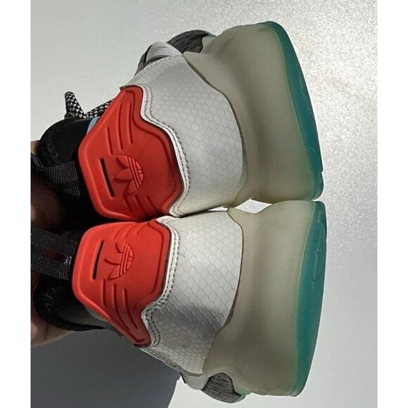 Adidas x Marvel ZX 2K Boost Stark Industries Men’s Size 6.5 White Disney RARE - Picture 10 of 15